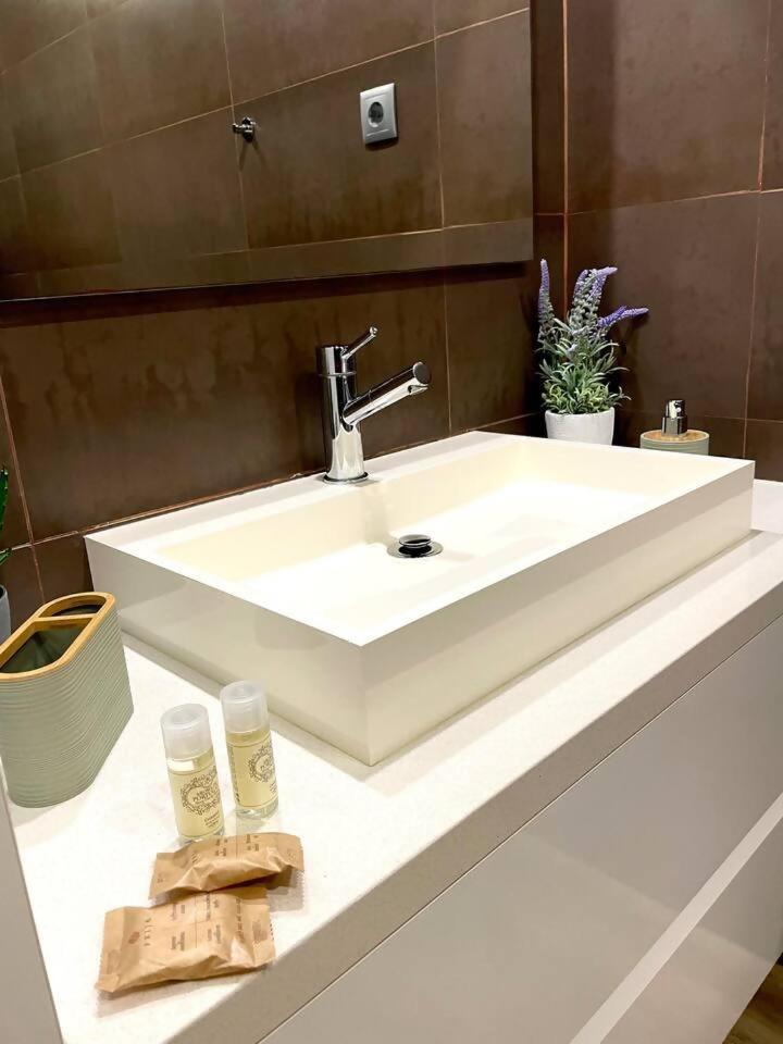 Sampaio Brand New Amazing Flat In Lisbon Apartment Ngoại thất bức ảnh